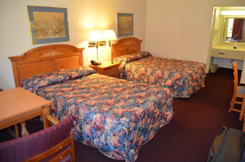 Knights Inn Memphis Airport Pokoj fotografie